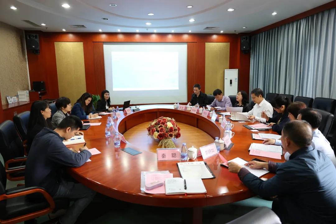 自治區(qū)科協(xié)黨組書記、副主席納翔蒞臨桂林南藥調研指導工作 自治區(qū)科協(xié)黨組書記、副主席納翔蒞臨桂林南藥調研指導工作